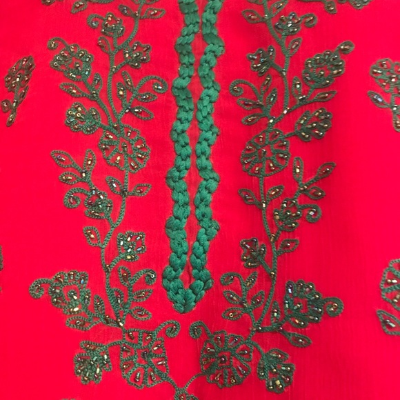 Red & green Bollywood tunic kurthi top - Picture 4 of 8